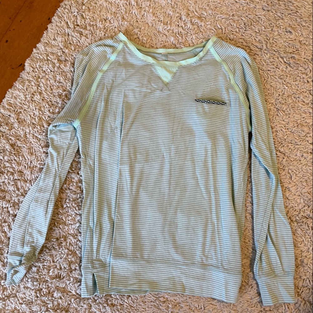 Mint green lululemon long sleeve